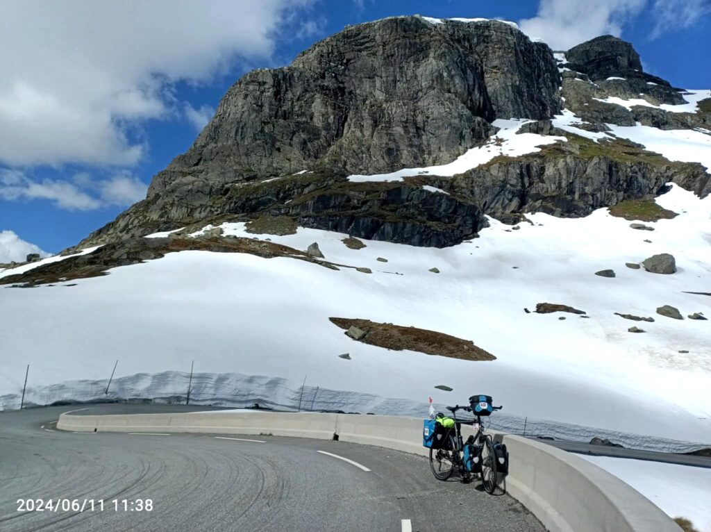 Du Gers au Cap Nord, Daniel roule pour les Restos