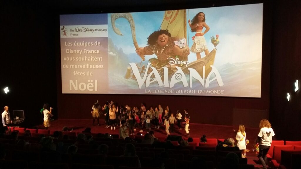 The Walt Disney Company : une projection en avant-première pour les personnes accueillies des Restos